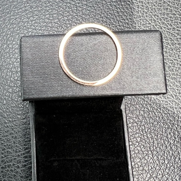 Rose Gold Unisex Gender Neutral Wedding Engagement Promise Ring Band Minimalist - Picture 2 of 10